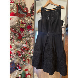Cachet Black Lace Fit & Flare Cocktail Dress‎ Women’s 10 Sleeveless Formal Midi